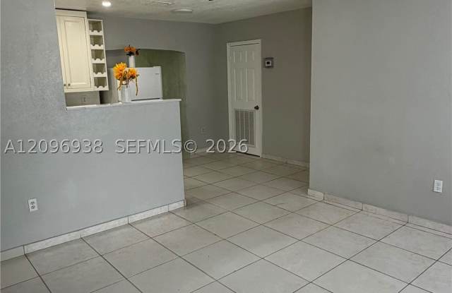 3240 NW 210th Ter Gallery 2
