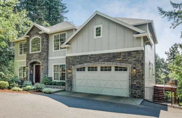 West Hills Custom Craftsman - 4426 Southwest Hillside Drive, Multnomah County, OR 97221