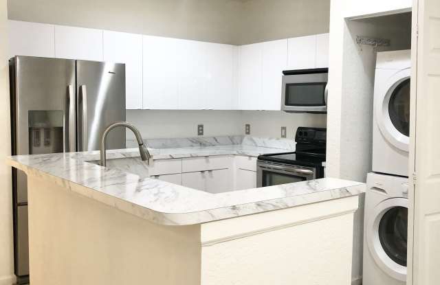 8272 Prestige Commons Dr Gallery 4
