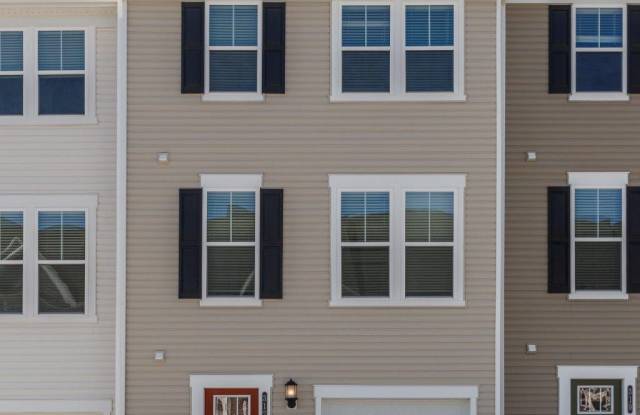 317 HACKLEY Drive Gallery 1