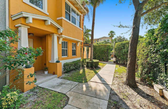 500 Pacific Grove Drive photos photos