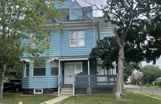 265 Greenwich Avenue - A photos photos