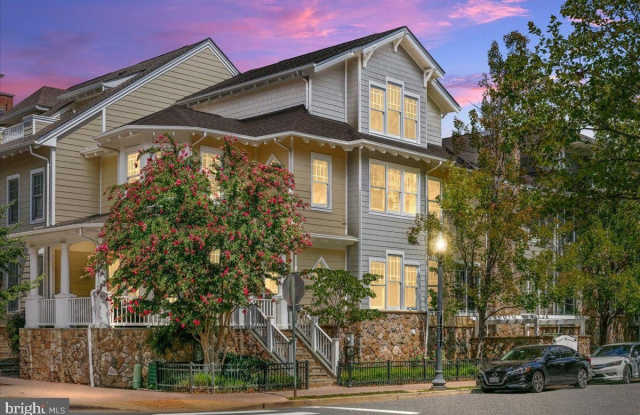 2863 11TH Street N - 2863 11th Street North, Arlington, VA 22201