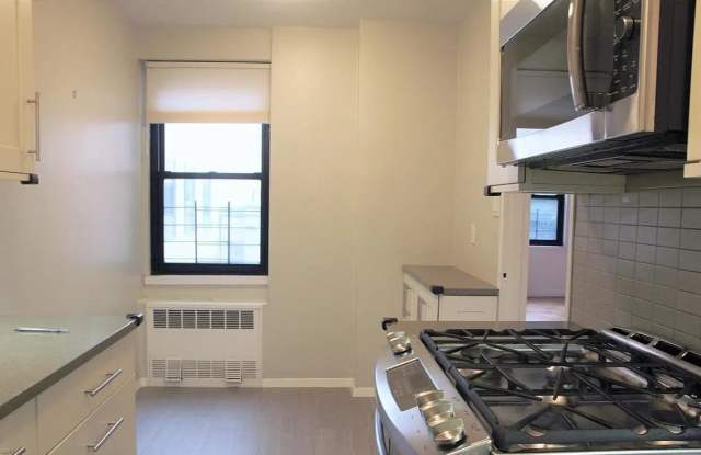 315 E 65th St photos photos