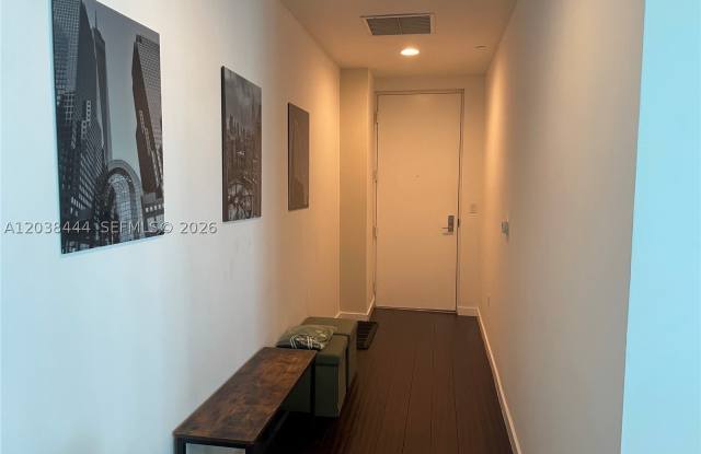 55 SE 6th St Gallery 2