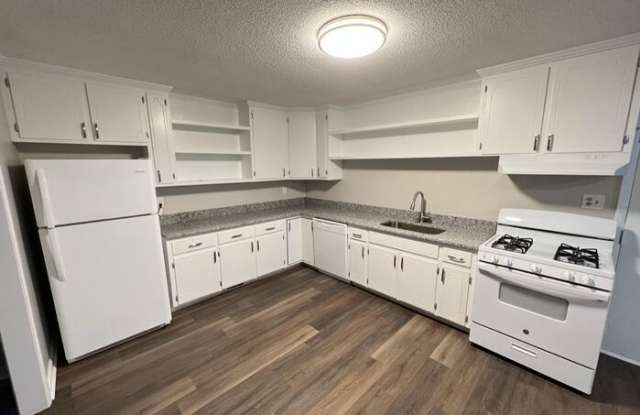 1121 Kitt Place - 1121 Kitt Place, Raleigh, NC 27610