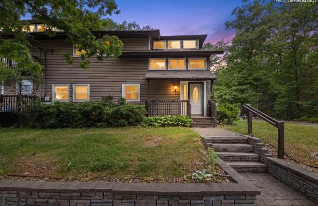 267 Pioneer Road Gallery 2