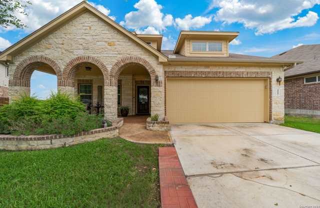 Beautiful 4 Bedroom Home in Turning Stone, Cibolo - Realtor Commission: $600 photos photos