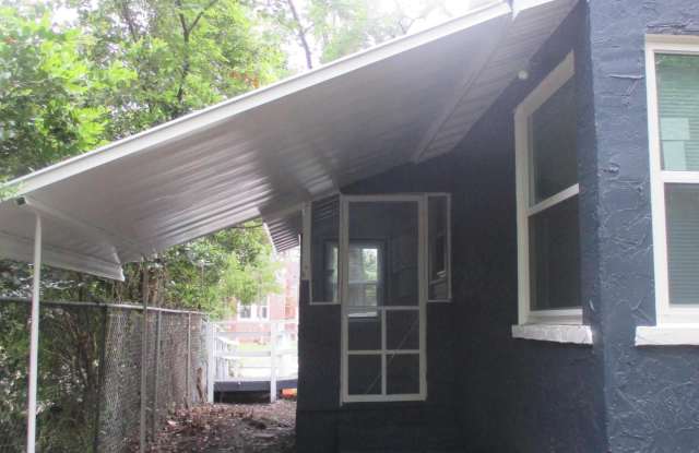 4746 KINGSBURY ST Gallery 2