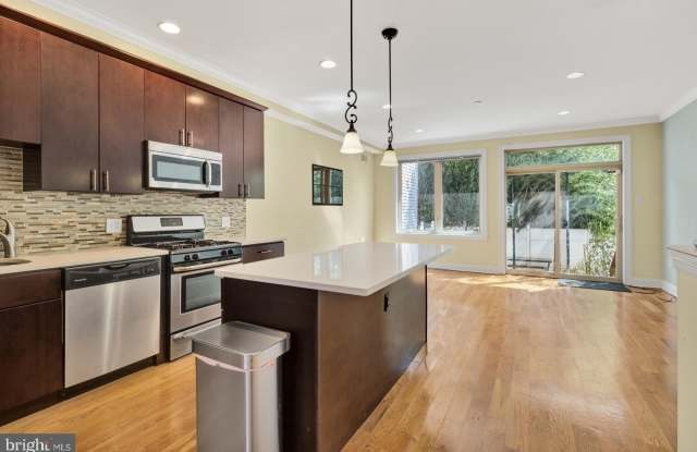 725 N 20TH STREET photos photos