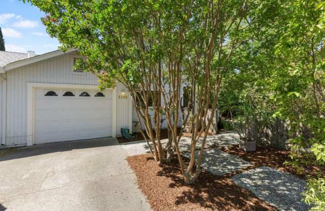 2242 Calaveras Ave photos photos