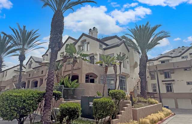 Beautiful 2B/2.5BA in The Elysian Complex! Washer/Dryer  Garage! photos photos