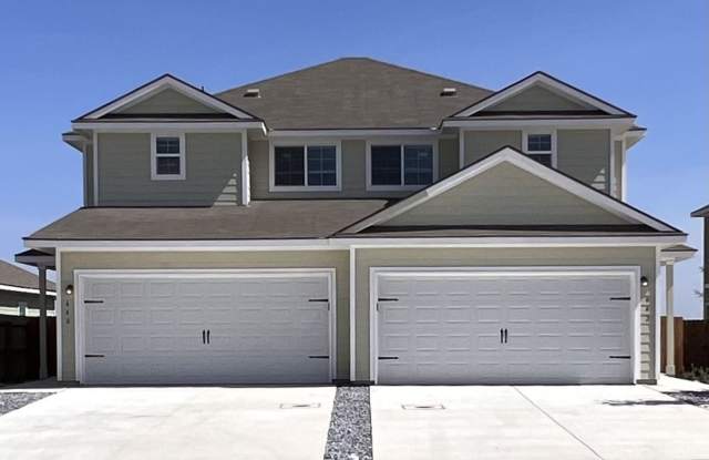 Luxury 3/2 Duplex in Seguin, Texas photos photos
