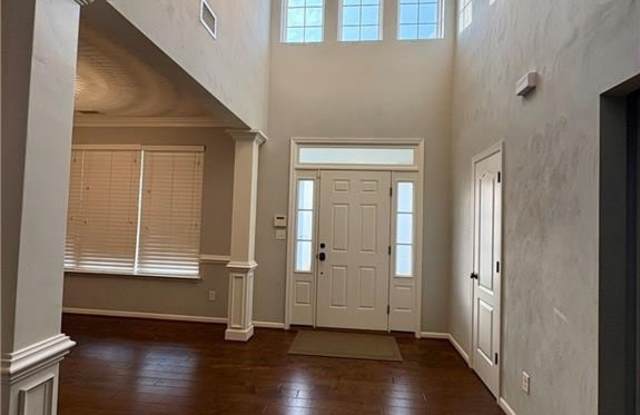 2324 Talvera Place Gallery 4