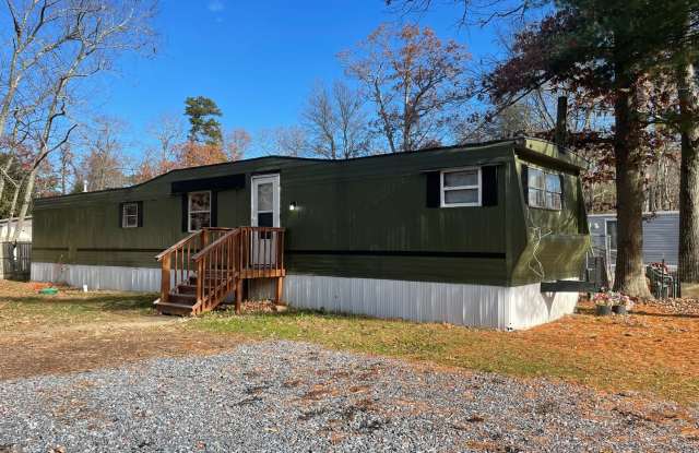 FOR RENT 3 Bedroom, 1 Bath Home in Laurel Lakes, NJ $1500 photos photos