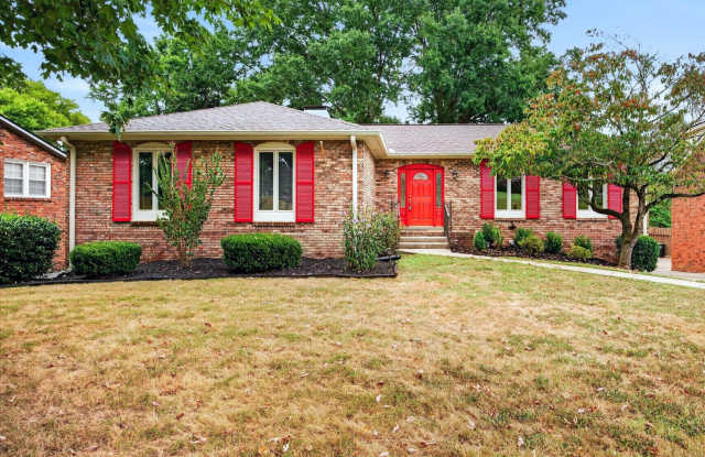 Stunning Home in Madison TN! Gallery 1