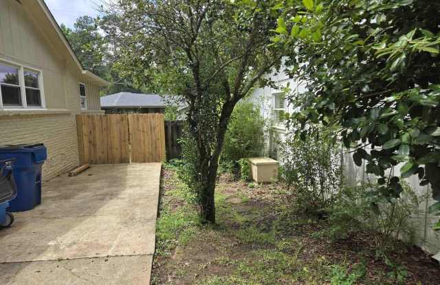 109 KNOLL CREST DRIVE Gallery 3