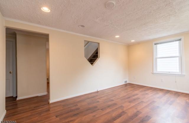 1142 Raritan Rd Gallery 4