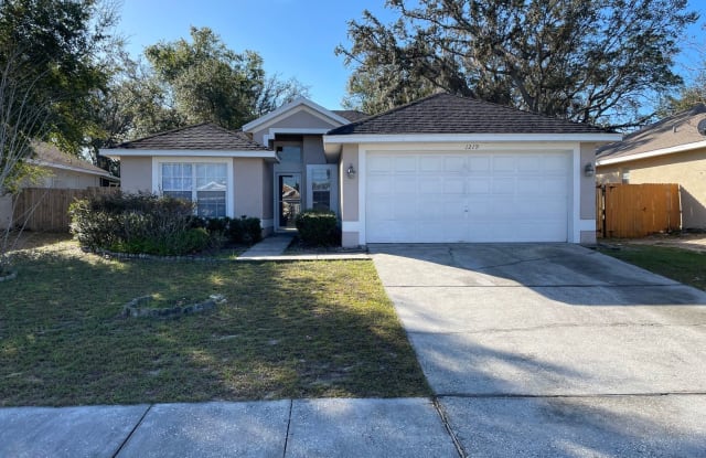 1219 Acorn Circle - 1219 Acorn Circle, Apopka, FL 32703