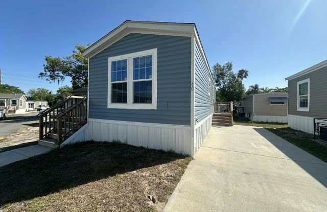 1599 Genie St - 1599 Genie Street, Alafaya, FL 32828 1599 Genie St - 1599 Genie Street, Alafaya, FL 32828