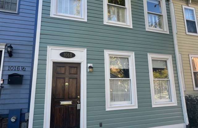 Alexandria/Old Town - 1018 Oronoco Street - $3,895.00 - 1018 Oronoco Street, Alexandria, VA 22314 Alexandria/Old Town - 1018 Oronoco Street - $3,895.00 - 1018 Oronoco Street, Alexandria, VA 22314