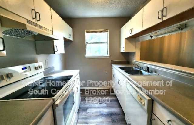 108 Springwoods Lake Pt Gallery 2