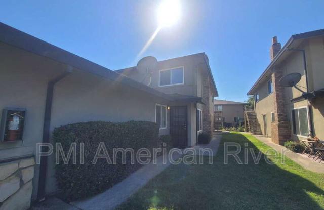 2843 Norcade Cir Gallery 1