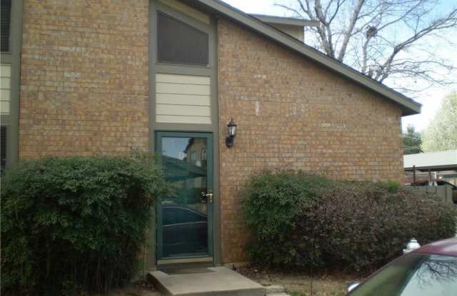 348 W Harwood Road Gallery 2