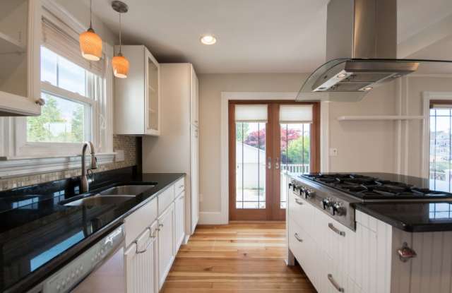 11 Harrison Ave photos photos 11 Harrison Ave photos photos