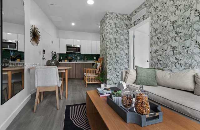 136 NW 26th St photos photos