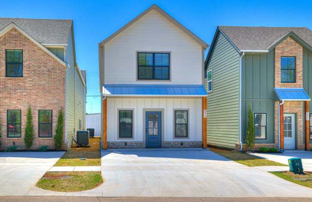 Brand New Duplexes Downtown Edmond photos photos Brand New Duplexes Downtown Edmond photos photos