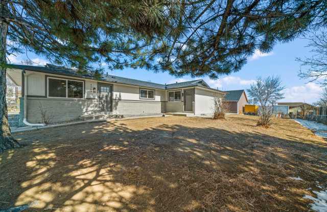 Updated 4BD, 2BA in Berkley with Off-Street Parking Spot photos photos