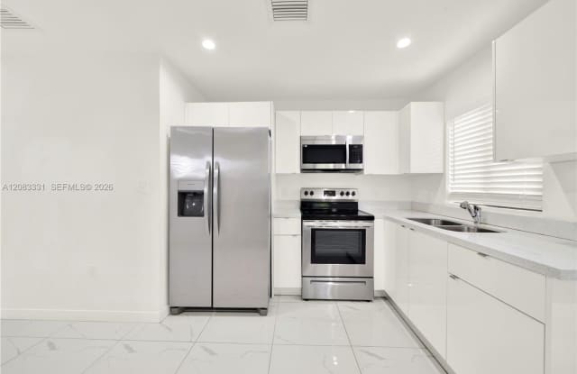 5220 NW 24th Avenue 5220, Miami, FL 33142 photos photos
