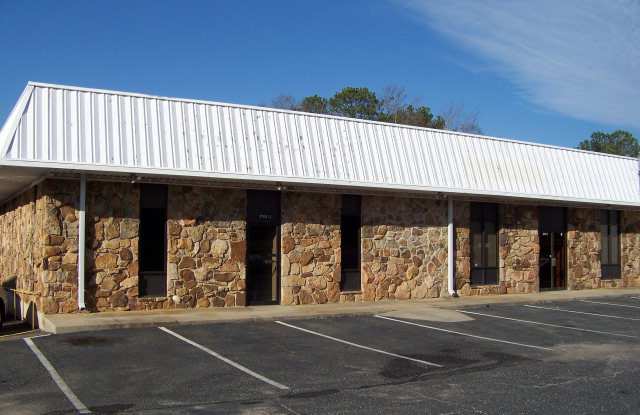 3759 Ross Clark Cir - 3759 Ross Clark Circle, Dothan, AL 36303