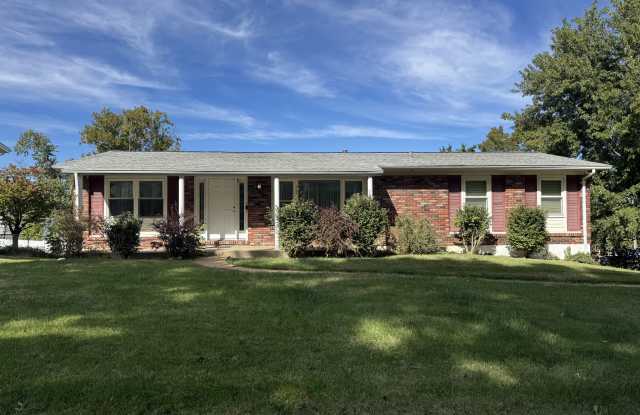1211 Fieldhurst Drive Gallery 1