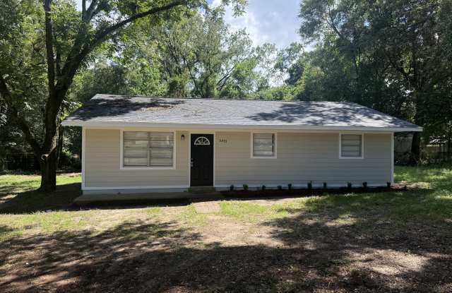 5955 Windy Hill Circle South Gallery 1
