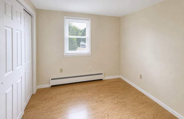 127 Norfolk St. Gallery 4