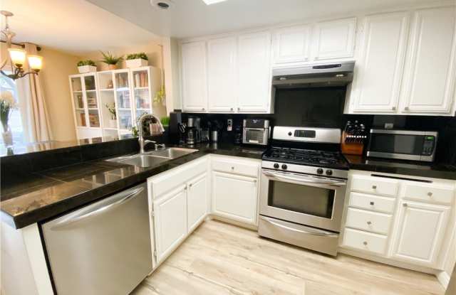 29051 CANYON RIM Drive Gallery 2