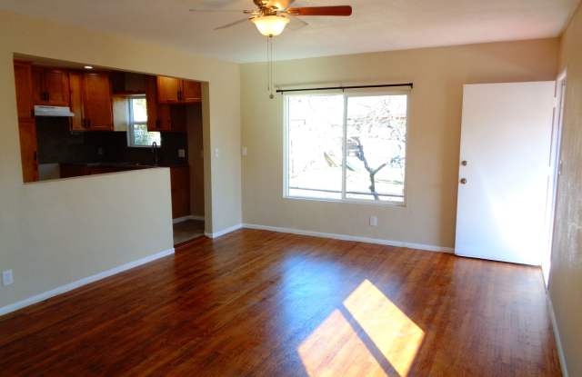 2 Bedroom 1 Bath House for Rent in East LA - 4327 Fisher Street, East Los Angeles, CA 90022