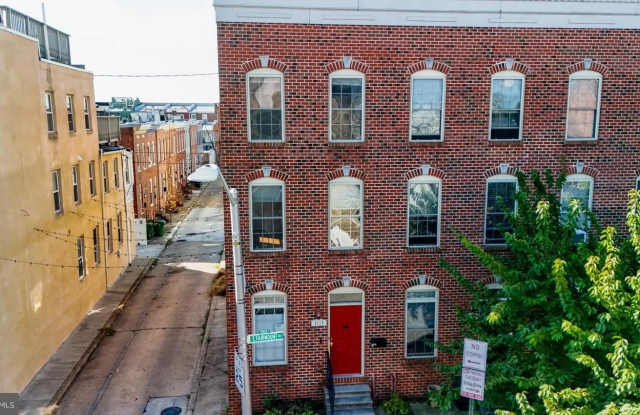 2119 E FAIRMOUNT Avenue Gallery 2