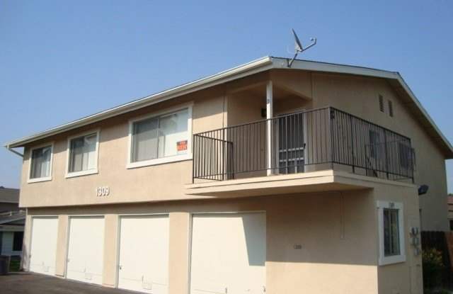 1309 Via Santiago photos photos