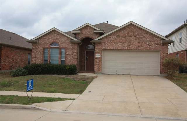 6221 Claire Drive - 6221 Claire Drive, Fort Worth, TX 76131