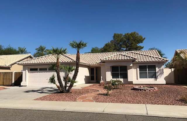 COMING SOON! 3 Bed/ 2 Bath Home in Arrowhead Lakes photos photos