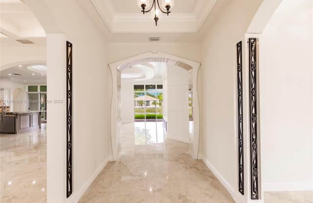 4826 Sunkist Way Gallery 4