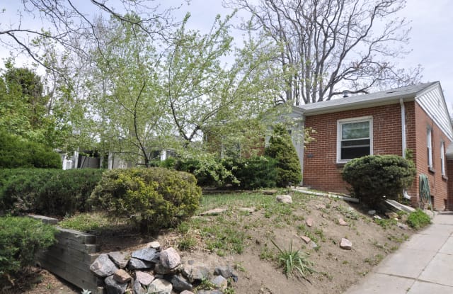 1126 Glencoe St - 1126 Glencoe Street, Denver, CO 80220