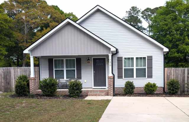 1086 Mille Avenue SW photos photos