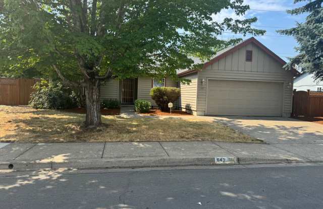 Beautifully updated 3 bedroom 2 bath house in a great neighborhood! photos photos