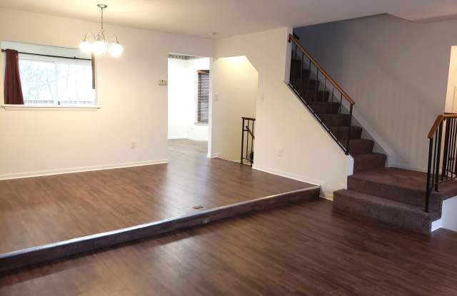 20208 WATERSIDE DRIVE Gallery 4
