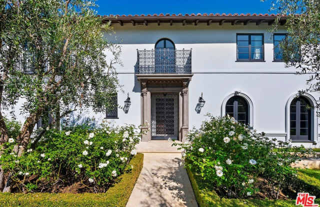 704 N Palm Dr - 704 North Palm Drive, Beverly Hills, CA 90210