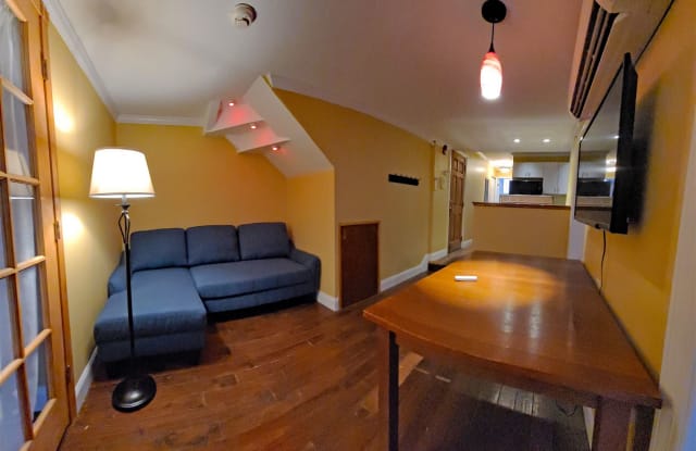 3404 Sansom St Apt 2 Gallery 2